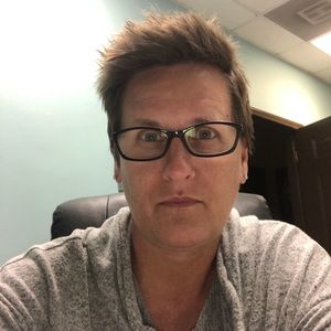 Meet your Posher, Kim